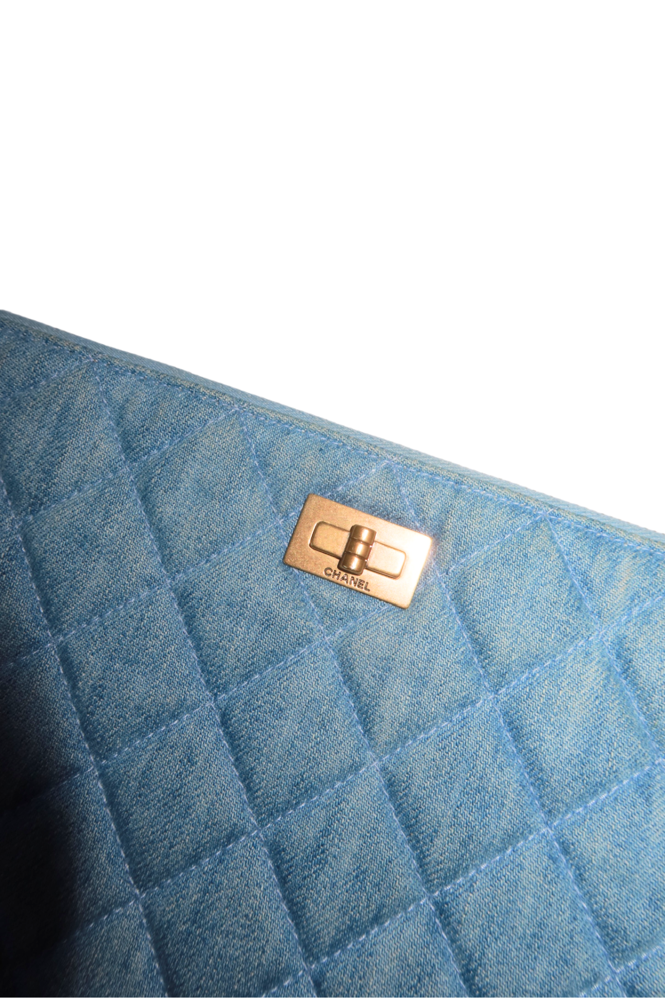 CHANEL Blue Quilted Denim Reissue O-Case Zip Large Pouch
