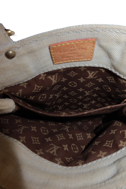 LOUIS VUITTON Limited Edition Trunks Stamp Globetrotter Globe Tote